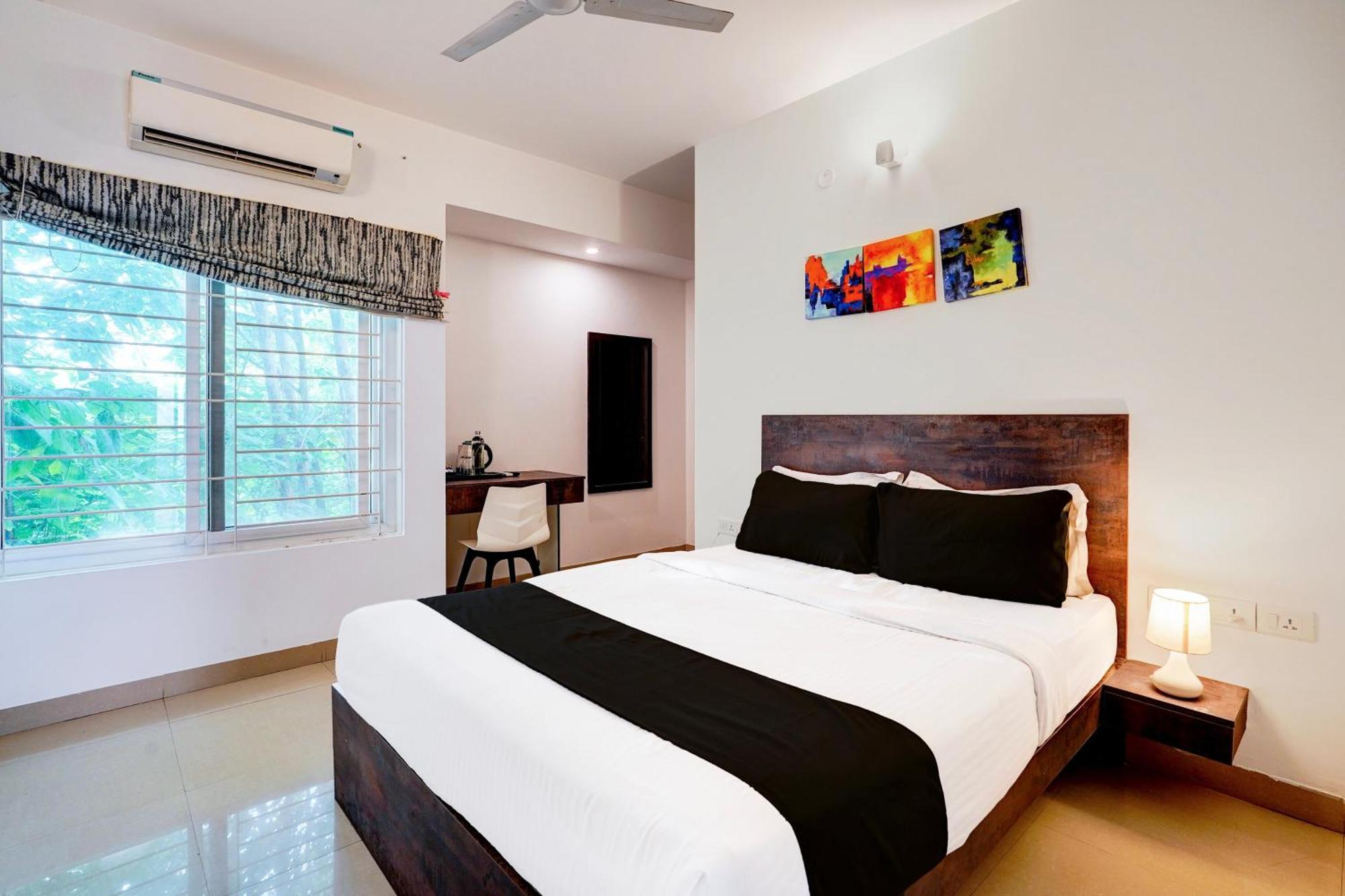 OYO 14203 Chetana Inn Bangalore Bagian luar foto